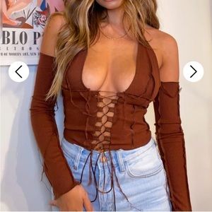 Intuition Sleeve Ribbed Halter Top - Honeybum - Size Small